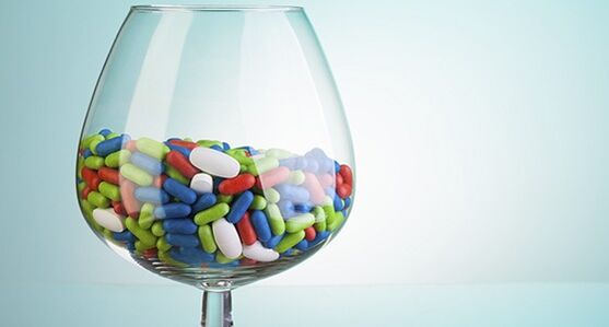 études de compatibilité antibiotique et alcool